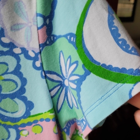 Lilly Pulitzer Blue and Green Fitted Short Sleeve Tee - Picture 9 of 11